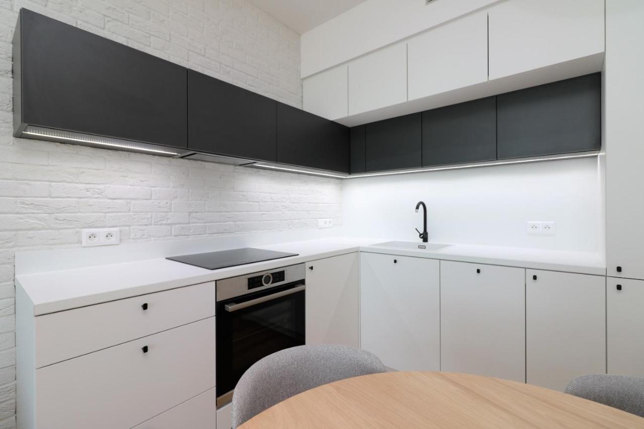 Sky Park New 1-Bedroom Apartment Bratislava Exterior photo